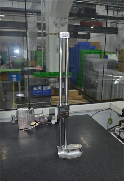 3、精密高度尺.JPG